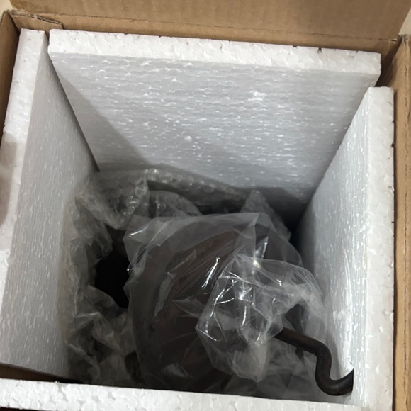 2 for 20$ Bronze Lantern Candle Holder - Picture 2 of 3